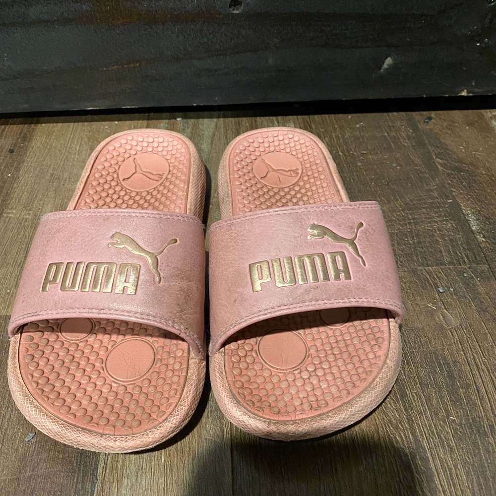 Puma slides - Picture 2 of 4